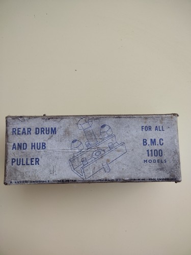Rear drum hub - &, for