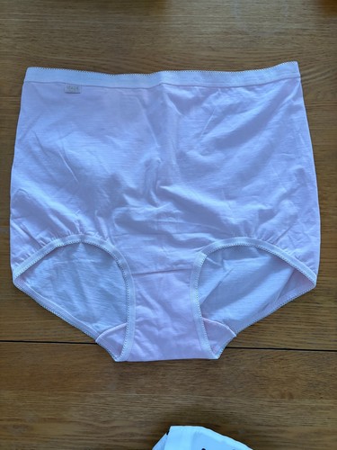 Pink sloggi knickers size - pink,