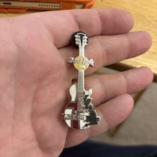 LEEDS CROSS OF ST GEORGE GREAT BRITAIN MAP & YORKSHIRE GUITAR Hard Rock Cafe PIN