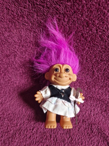 Russ troll ring bearer - russ,
