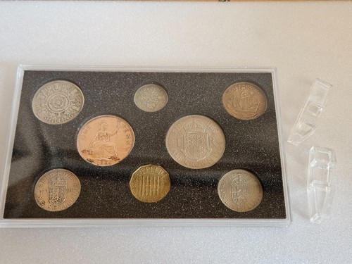 Set 1964 coins mounted in - 1964,
