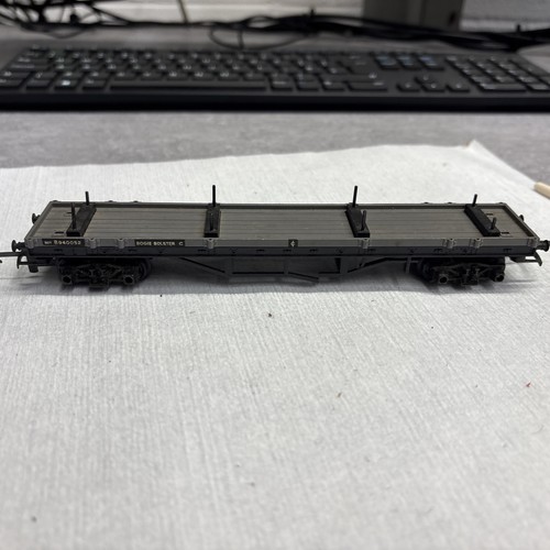Triang grey r110 bogie bolster - triang,