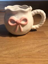 Brand New Pink and White Viral