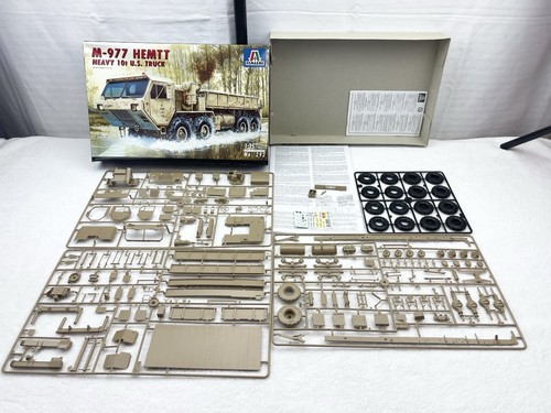 Italeri scale oshkosh - scale,