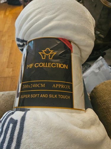 King size fleece throw