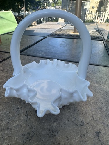 Vtg beautiful fenton milk - vtg,