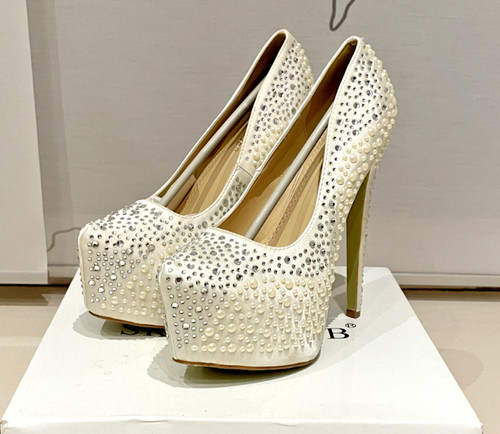 New shoes sko b - sko, ivory