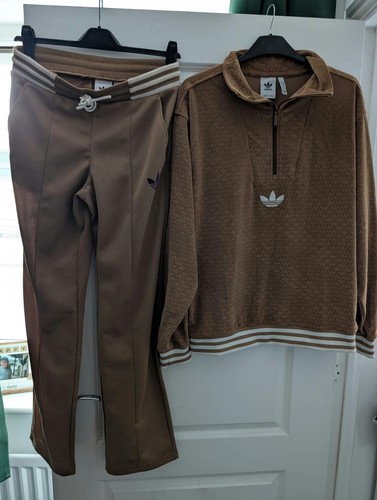 Retro adidas tracksuit medium - adidas,