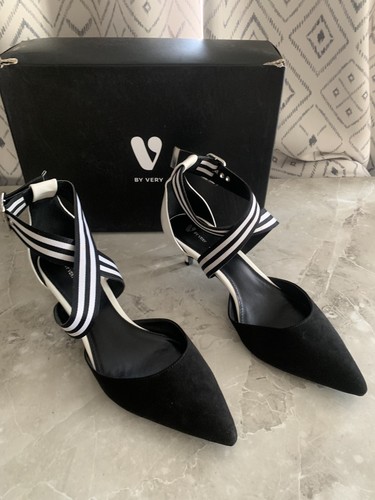 Bnib very black with - black,