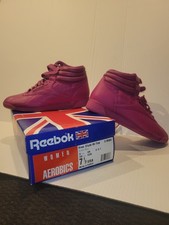 Size 7 1/2 Women's Reebok