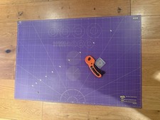 CUTTING MAT and ROTARY CUTTER KNIFE PRINTED GRID CRAFT