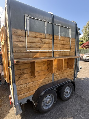 Catering bar horse - catering/bar, box.