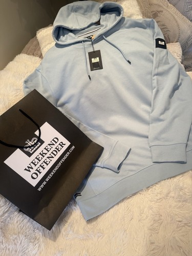 Weekend offender stunning - weekend, blue