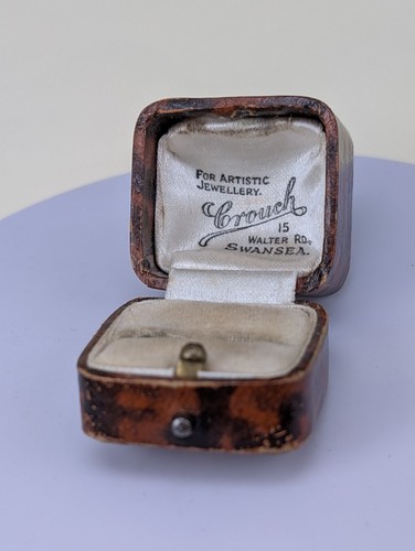 Antique jewellery box - antique,