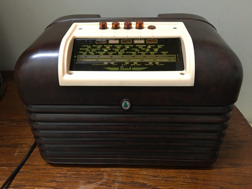 Restored vintage 1950 bush - restored,