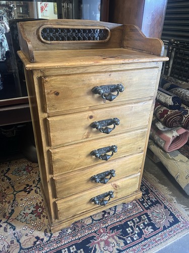 Vintage chunky solid pine - vintage,
