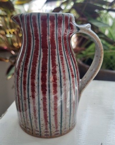 Selborne pottery red - red, pinstripe