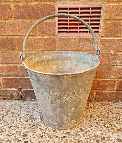 Vintage galvanised metal - vintage,
