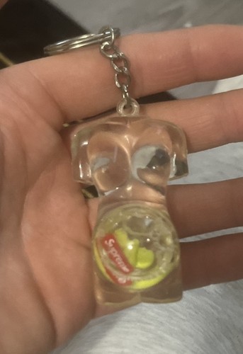 Supreme origins keychain ss17 - origins,