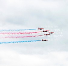 RAF RED ARROWS PHOTO PRINT ALL SIZES FRAMING 2024 ROYAL AIR FORCE AVIATION b