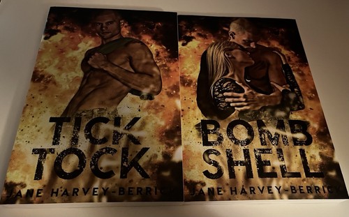 Tick tock bomb shell - &,