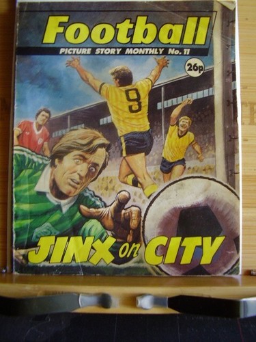 Vintage football picture story - vintage,