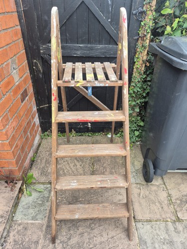 Vintage wooden step - vintage, ladder