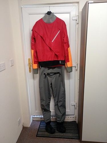 Mens dry suit - suit, large