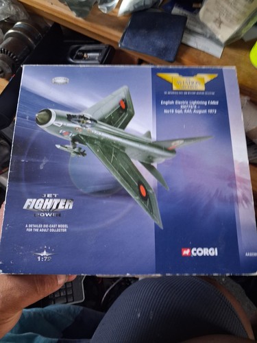 Lightning corgi aa32302 - lightning,