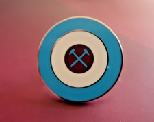 WEST HAM UNITED MOD TARGET LOGO BLUE BADGE