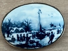 VINTAGE Blue White DELFT Ceramic Brooch / Pendant  .925 Hallmark Villeroy & Boch