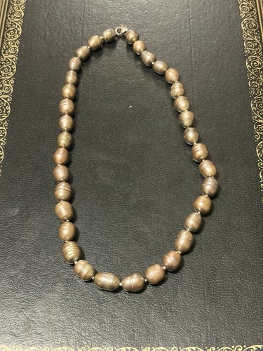 Natural freshwater pearls - natural,