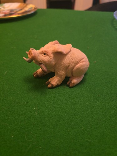 Piggin gardening collectable - piggin,