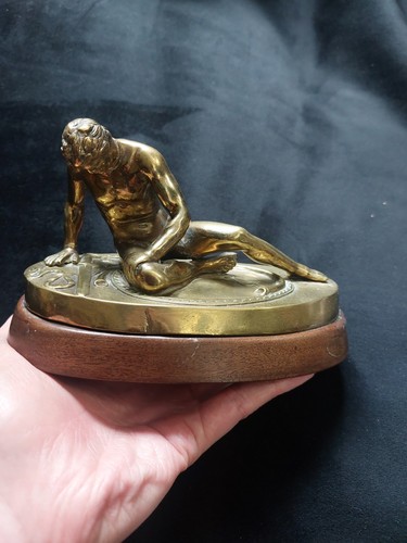 Antique brass sculpture - sculpture, the