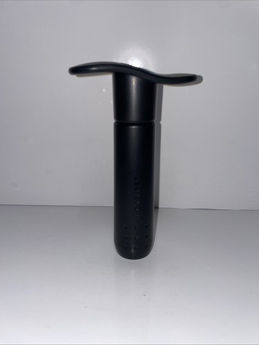 Creuset screwpull vacuum - le, /