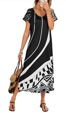 Women’s Black And White V