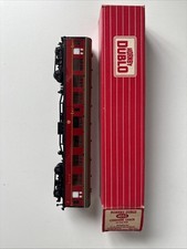 Hornby Dublo OO Gauge Maroon Coach Carriage 4052 with Metal Wheels