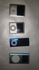 4 x Apple iPod (2x 3gen,5gen,2gen)TURN ON,untested