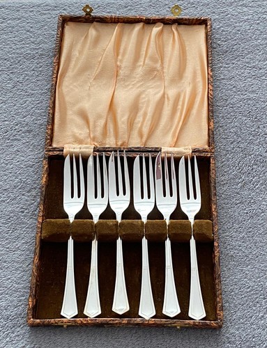 Art deco silver - x,