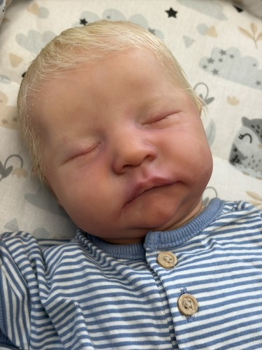 Levi bonnie brown shirley - by,