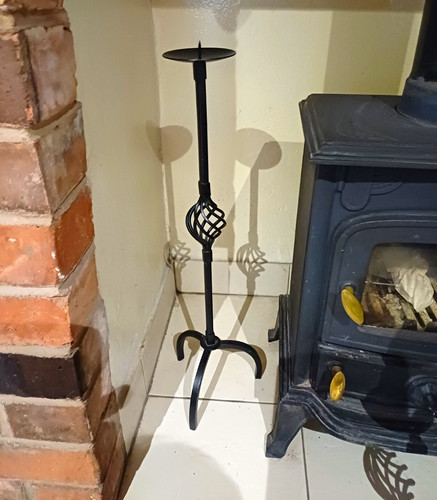 Black matt metal tripod - black,