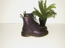 Dr. Martens 1460 chrome