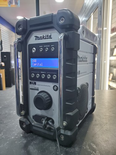 Makita dmr109 18v dab - makita,