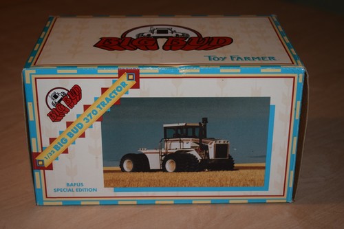 Ertl toy farmer big bud - farmer, 370