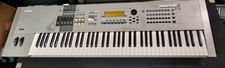 Yamaha MOTIF7 76-key Keyboard