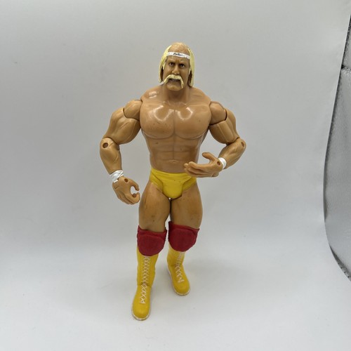 Wwe hulk hogan action figure - wwe,
