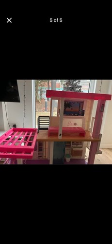 Barbie dream house needs tlc - barbie,