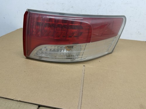 Toyota avensis saloon - 09-11,
