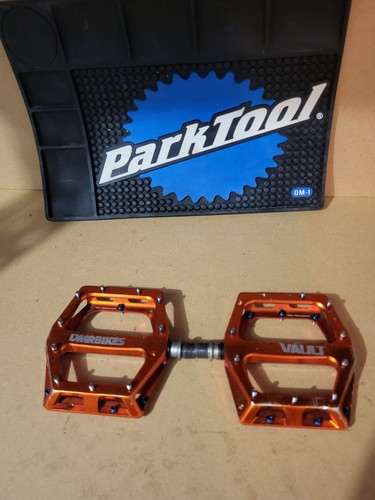 Dmr vault pedals - dmr,