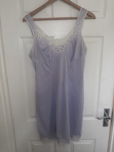 Vintage 1960s 1970s full slip - 1970s,